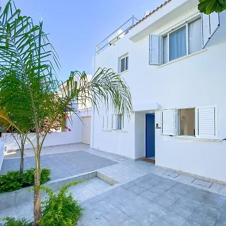 Phaedrus Living Azure Serenity Tatil Evi